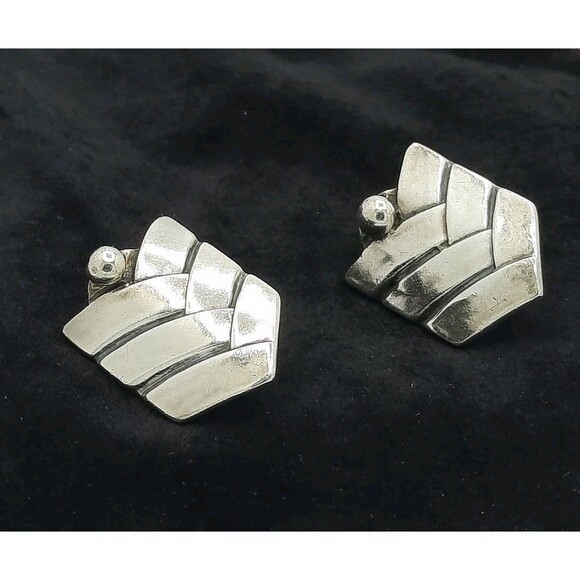 RARE Vtg Early Taxco Mexico Los Castillos #480 Chevron Sterling Silver Earrings - Picture 2 of 8